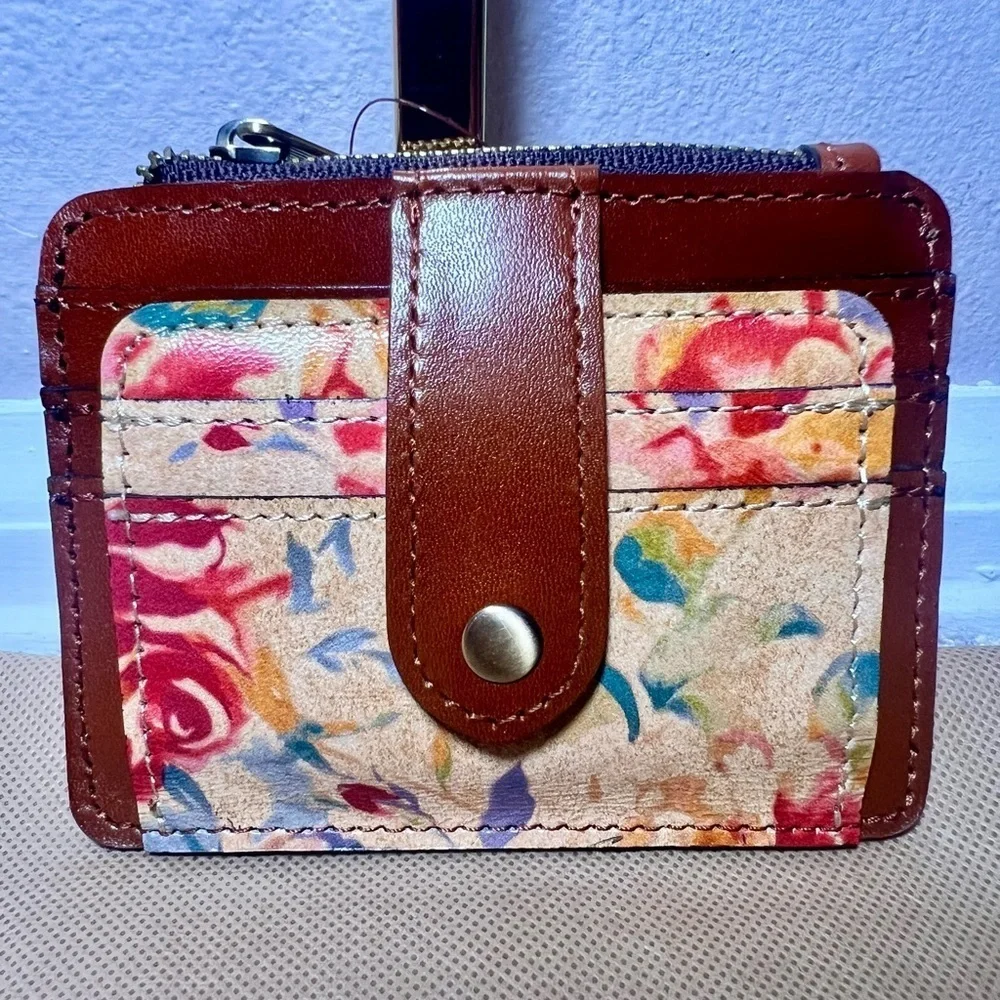 NWT Patricia Nash Cassis Leather ID Wallet- Aegean Bloom